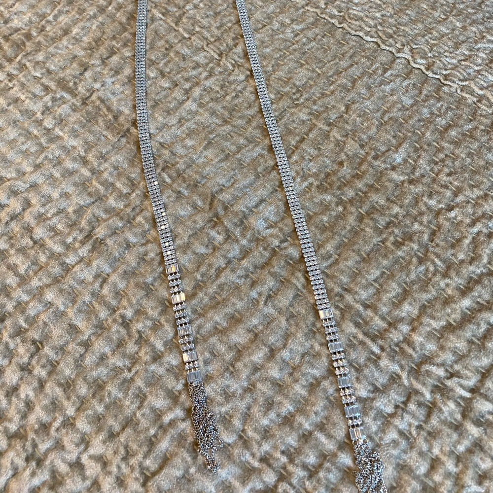 Kendra Scott Lariat Necklace gorgeous and classy